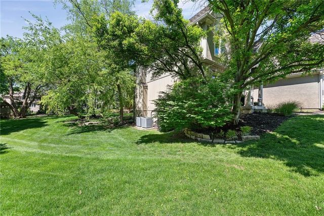 14601 Carter Street, Overland Park, KS 66221