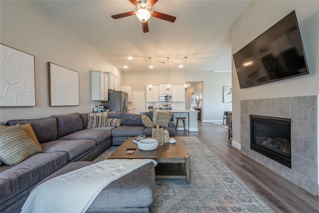 4819 Wagtail Way Lane, League City, TX 77573