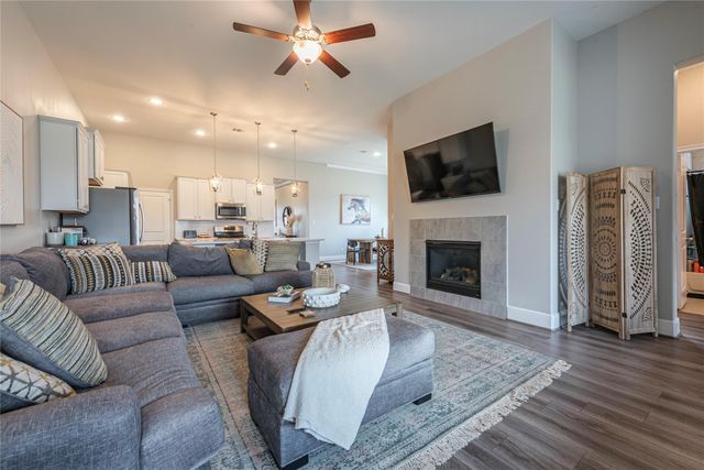 4819 Wagtail Way Lane, League City, TX 77573