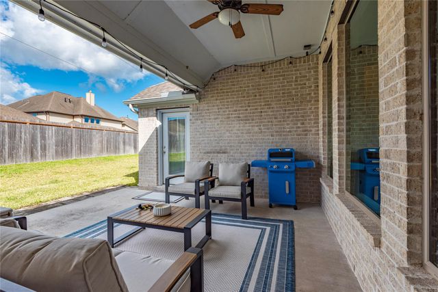 4819 Wagtail Way Lane, League City, TX 77573