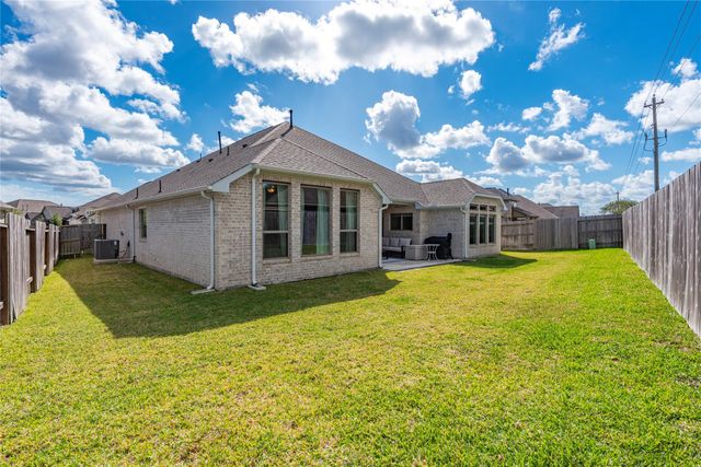 4819 Wagtail Way Lane, League City, TX 77573