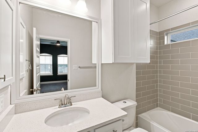 1070 Aidenbaum, San Antonio, TX 78260