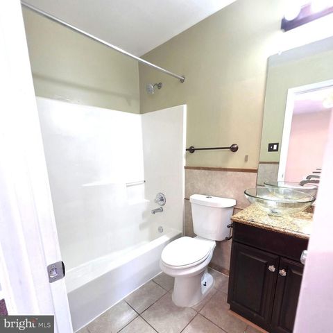 940 NEWINGTON CT, Capitol Heights, MD 20743
