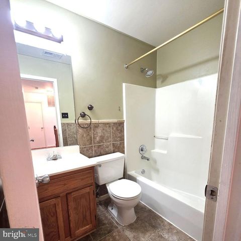 940 NEWINGTON CT, Capitol Heights, MD 20743