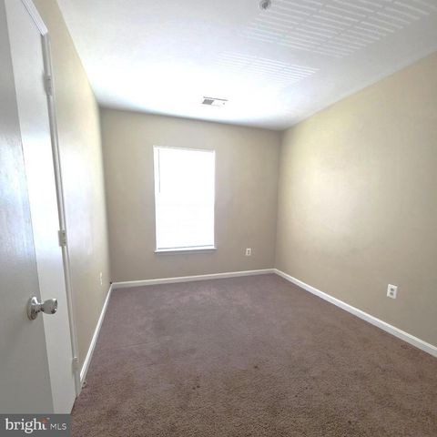 940 NEWINGTON CT, Capitol Heights, MD 20743