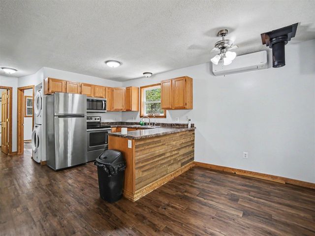 5957 W Ede Street, Pentwater, MI 49449