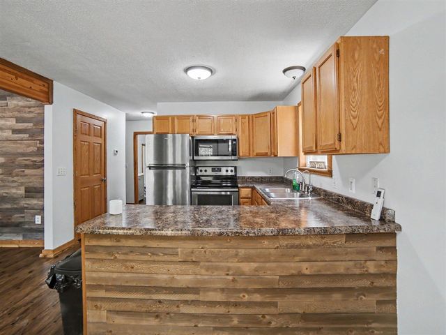 5957 W Ede Street, Pentwater, MI 49449