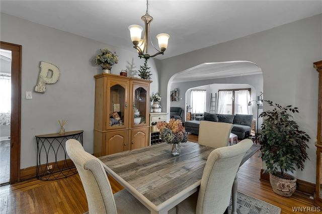 1088 Parkside Avenue, Buffalo, NY 14214