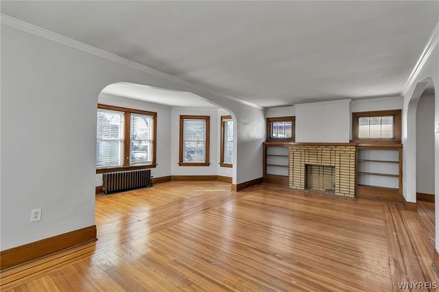 1088 Parkside Avenue, Buffalo, NY 14214