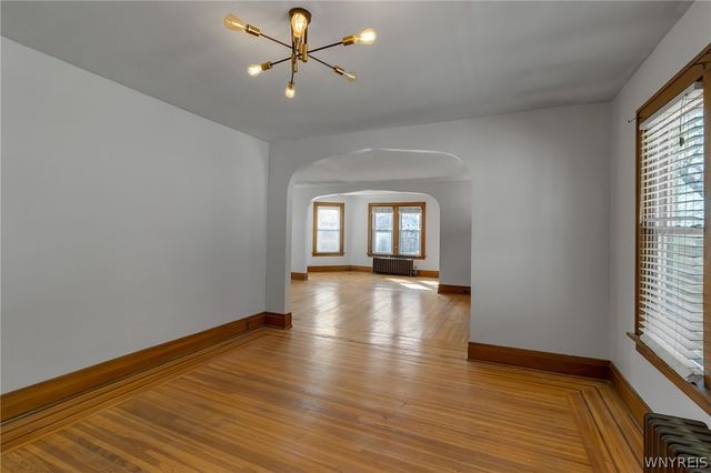 1088 Parkside Avenue, Buffalo, NY 14214