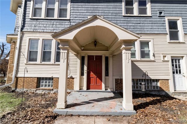 1088 Parkside Avenue, Buffalo, NY 14214