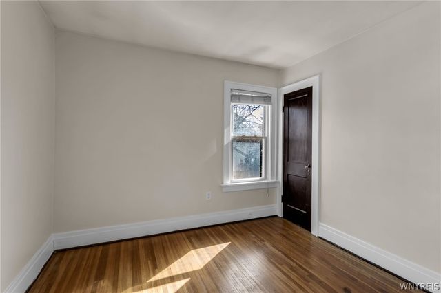 1088 Parkside Avenue, Buffalo, NY 14214