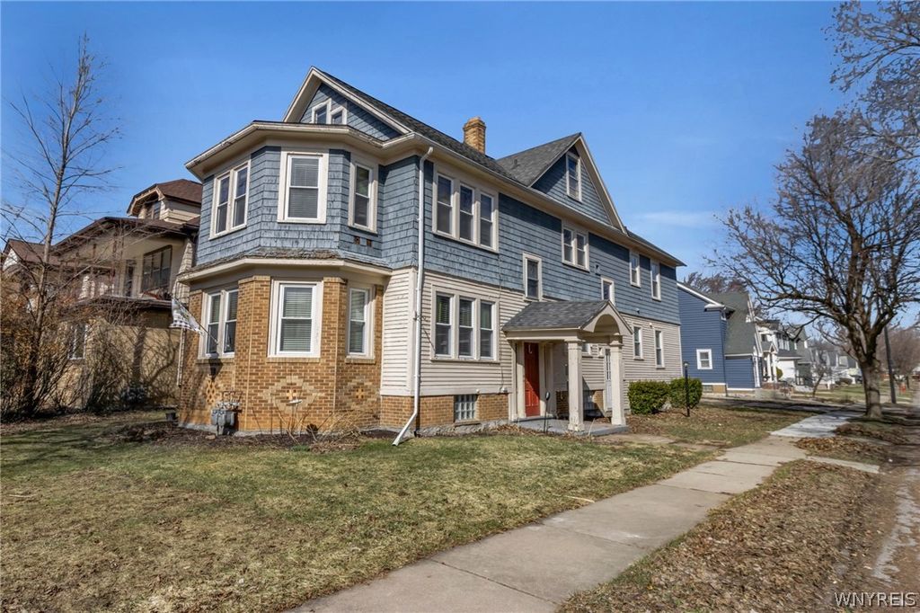 1088 Parkside Avenue, Buffalo, NY 14214