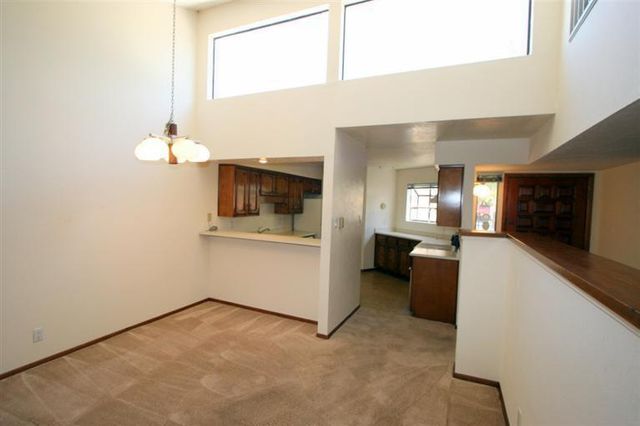 830 Live Oak Road NE E, Albuquerque, NM 87122