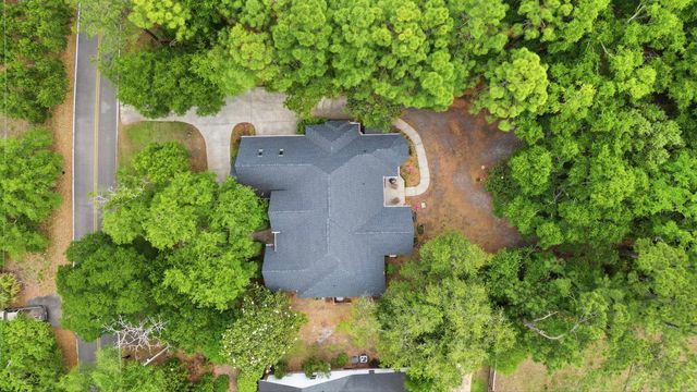 275 Oleander Dr., Pawleys Island, SC 29585