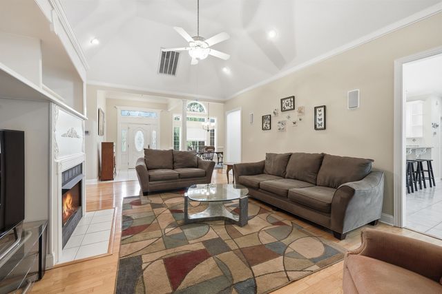 275 Oleander Dr., Pawleys Island, SC 29585