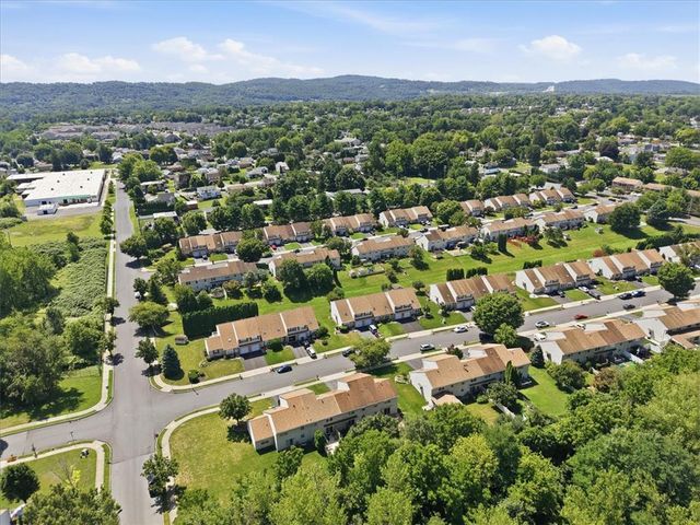 2705 Tamlynn Lane, Easton, PA 18045