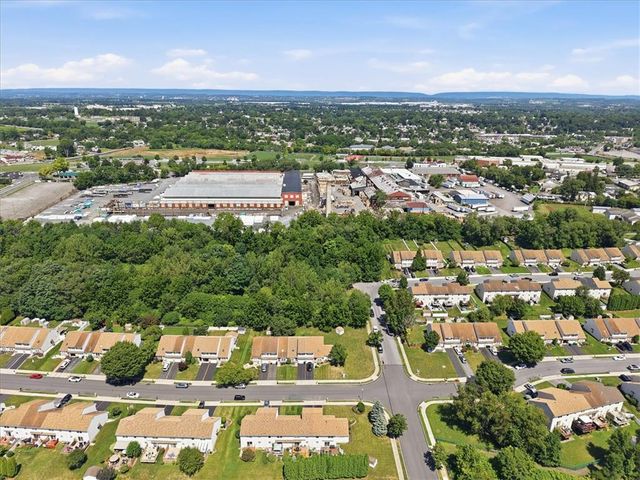 2705 Tamlynn Lane, Easton, PA 18045