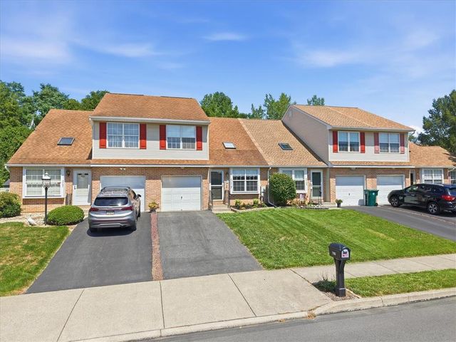 2705 Tamlynn Lane, Easton, PA 18045