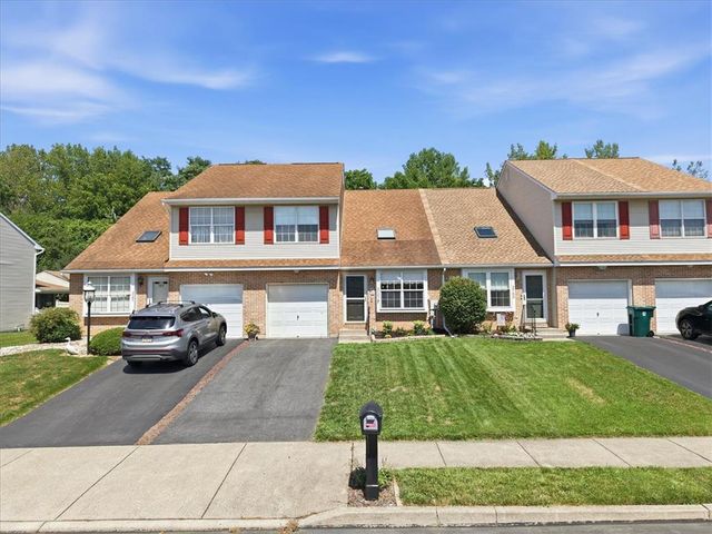 2705 Tamlynn Lane, Easton, PA 18045