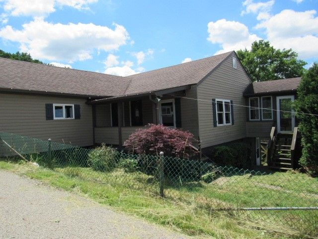 26 Mulberry Street, Belle Vernon, PA 15012