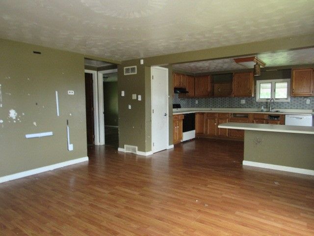 26 Mulberry Street, Belle Vernon, PA 15012
