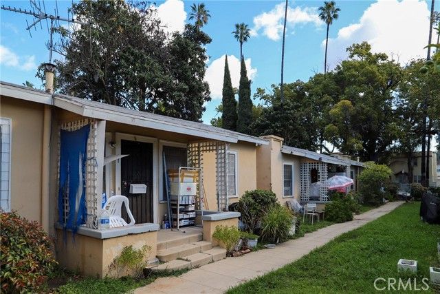 1621 N Kingsley, Los Angeles, CA 90027