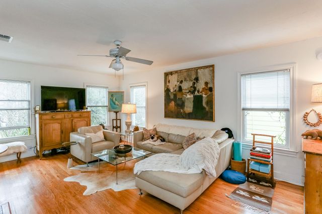 1740 Banks Street 2, Houston, TX 77098