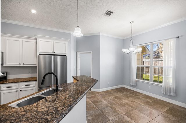 2923 Chaucer Drive, Montgomery, TX 77356