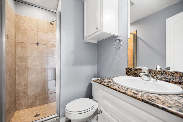 2923 Chaucer Drive, Montgomery, TX 77356