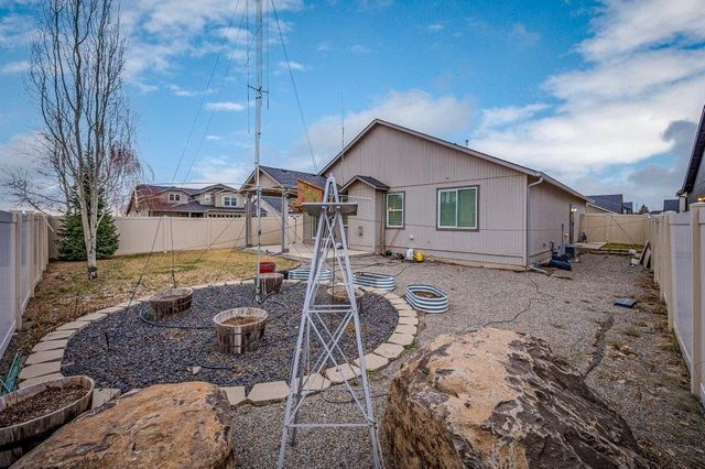 701 Osprey Dr, Cheney, WA 99004