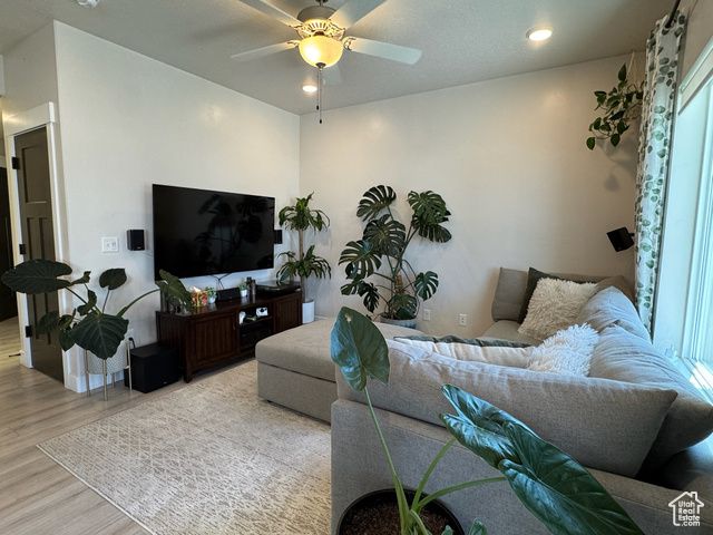 2373 W HOWARD ST, West Haven, UT 84401