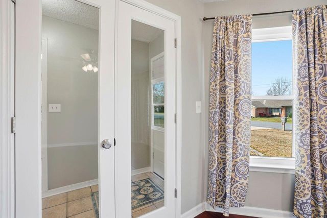 1285 Jefferyscot Drive, Crestview, FL 32536