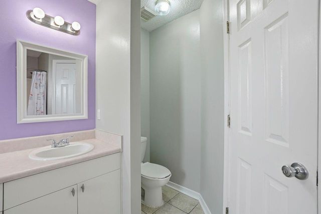 1285 Jefferyscot Drive, Crestview, FL 32536