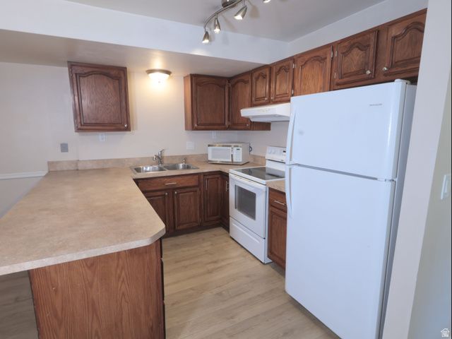 1677 N HICKORY LN, Provo, UT 84604