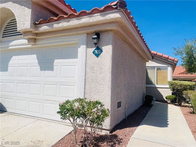 7820 Ravenhollow Lane, Las Vegas, NV 89145