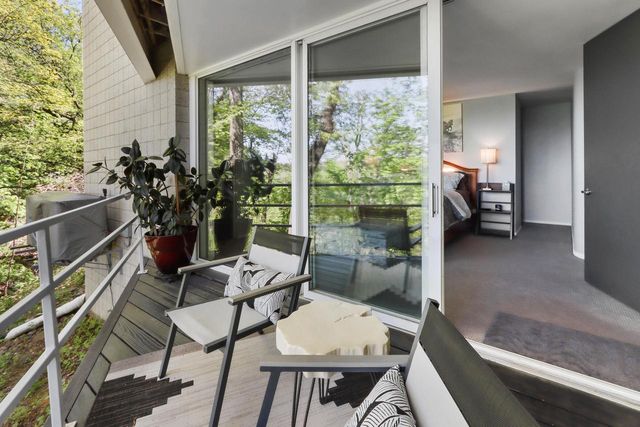 906 Tarrant DRIVE, Fontana, WI 53125