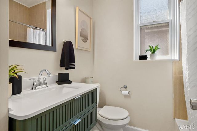 6634 Elmer Avenue, St Louis, MO 63109