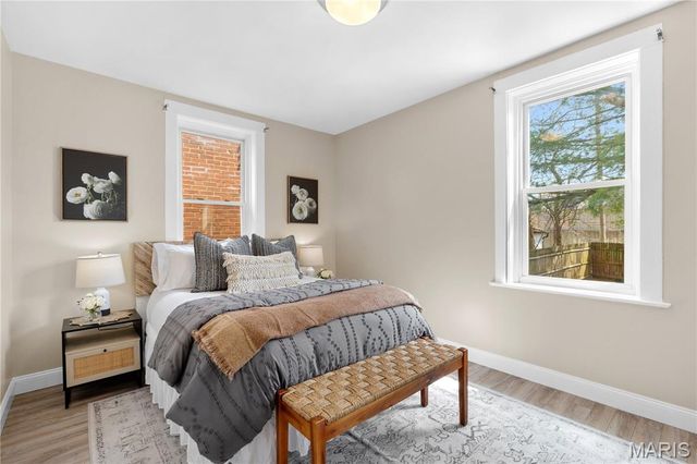 6634 Elmer Avenue, St Louis, MO 63109