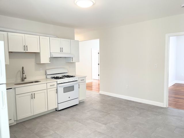 25 Bennett St 3, Beverly, MA 01915