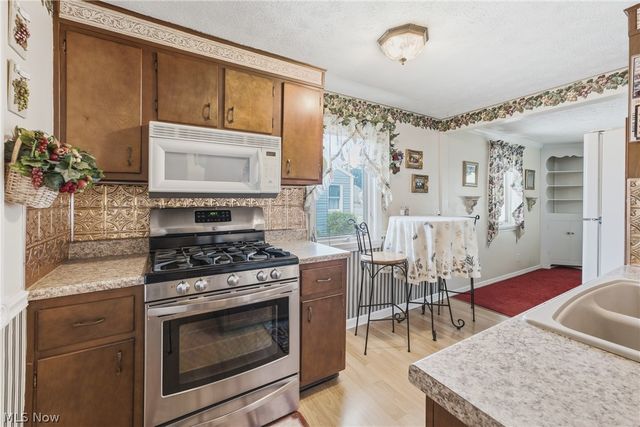 1108 Hawthorne Avenue SW, Canton, OH 44710