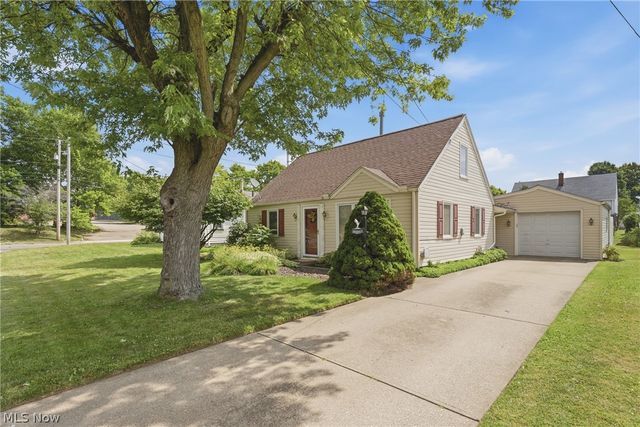 1108 Hawthorne Avenue SW, Canton, OH 44710