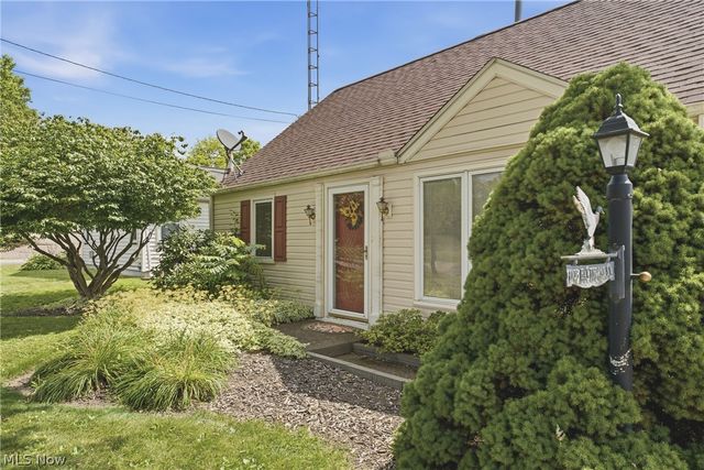 1108 Hawthorne Avenue SW, Canton, OH 44710