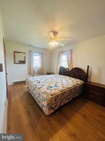1843 HEIDE COOPER RD, Shanks, WV 26761