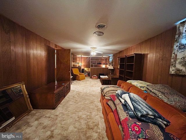 1843 HEIDE COOPER RD, Shanks, WV 26761