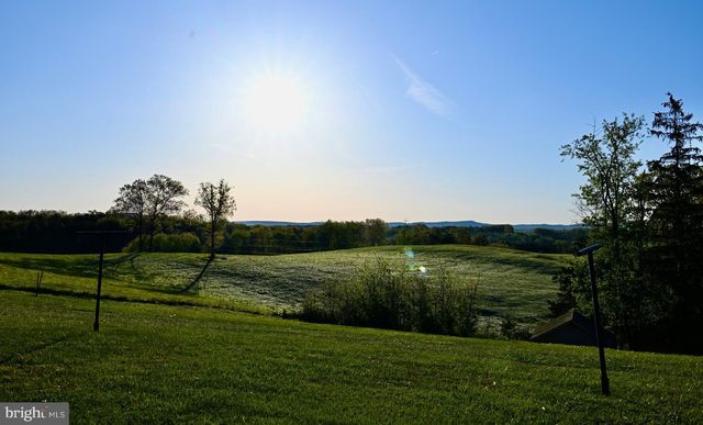 1843 HEIDE COOPER RD, Shanks, WV 26761