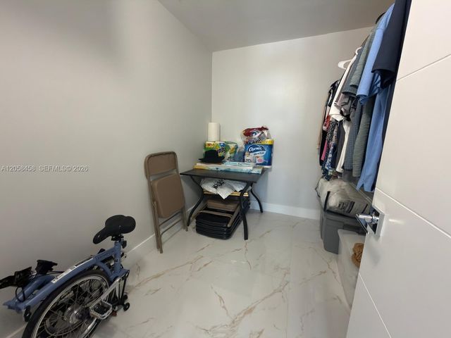 1800 Collins Avenue 3H, Miami Beach, FL 33139