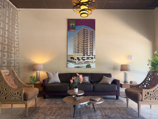1800 Collins Avenue 3H, Miami Beach, FL 33139