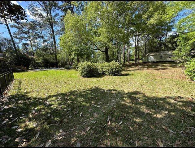 1603 Church St., Columbia, MS 39429