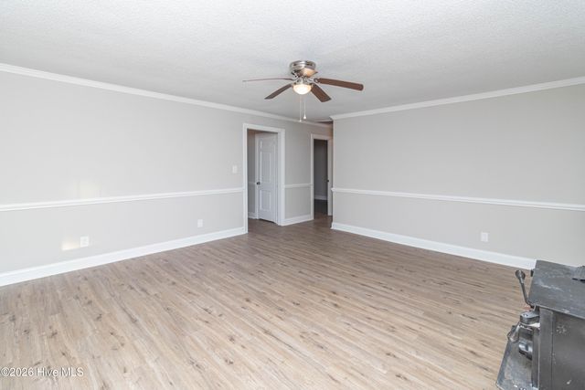 203 Avalon Lane, Greenville, NC 27858